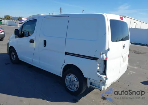 2015 Nissan Nv200 S из США, поврежденный, VIN 3N6CM0KN4FK701438
